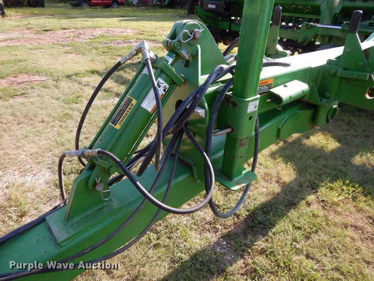 image for item DF5280 John Deere 455 grain drill