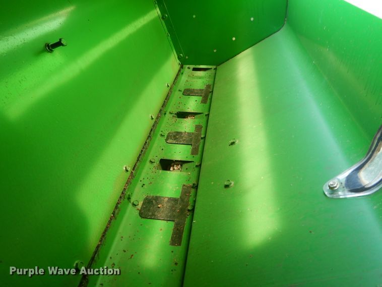 image for item DF5280 John Deere 455 grain drill