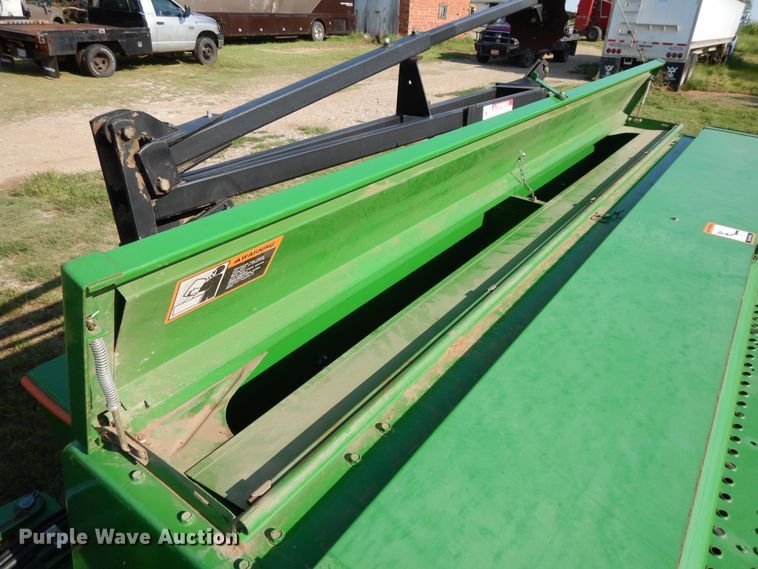 image for item DF5280 John Deere 455 grain drill