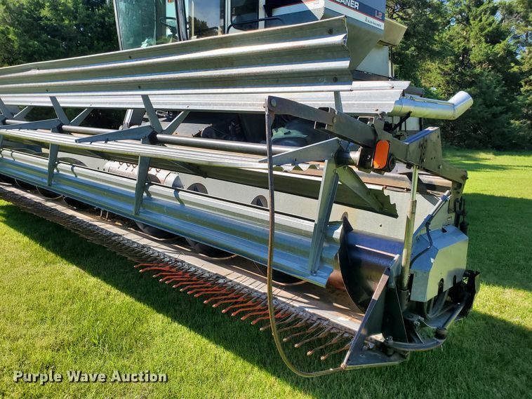 image for item DF7544 1981 Gleaner L2 Corn Plus combine