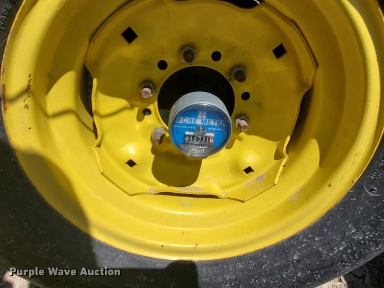 image for item DF7546 Sunflower 9433 grain drill