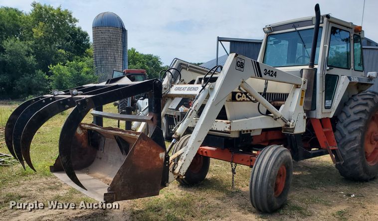 image for item DF7552 1983 Case 2090  tractor
