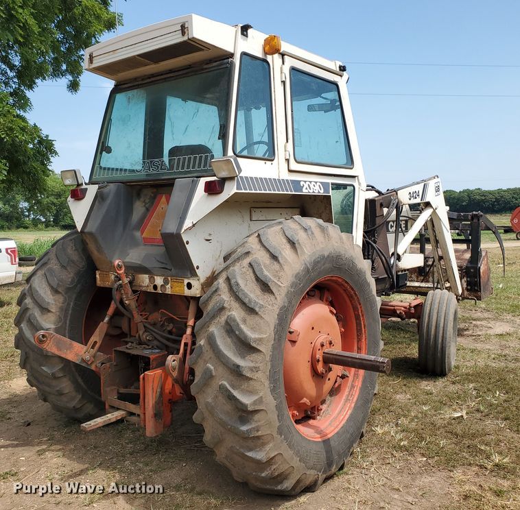 image for item DF7552 1983 Case 2090  tractor