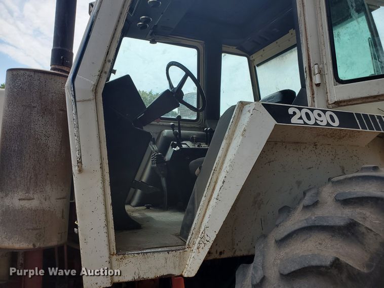 image for item DF7552 1983 Case 2090  tractor