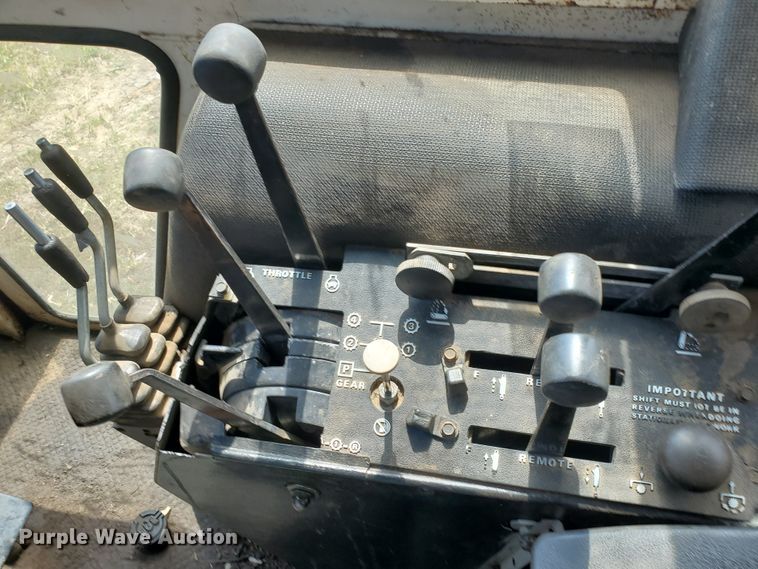 image for item DF7552 1983 Case 2090  tractor