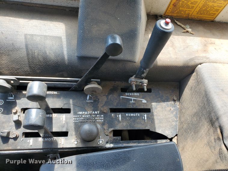 image for item DF7552 1983 Case 2090  tractor