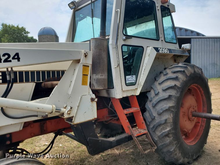 image for item DF7552 1983 Case 2090  tractor