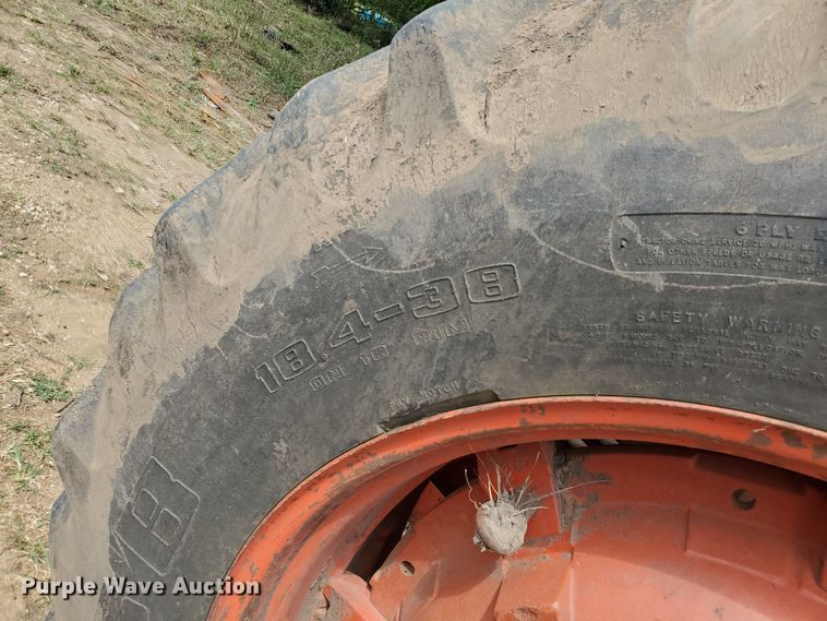 image for item DF7552 1983 Case 2090  tractor
