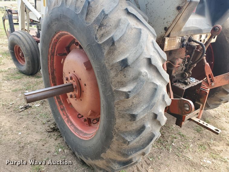 image for item DF7552 1983 Case 2090  tractor