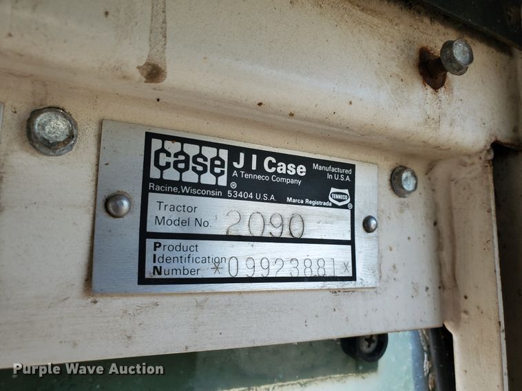 image for item DF7552 1983 Case 2090  tractor