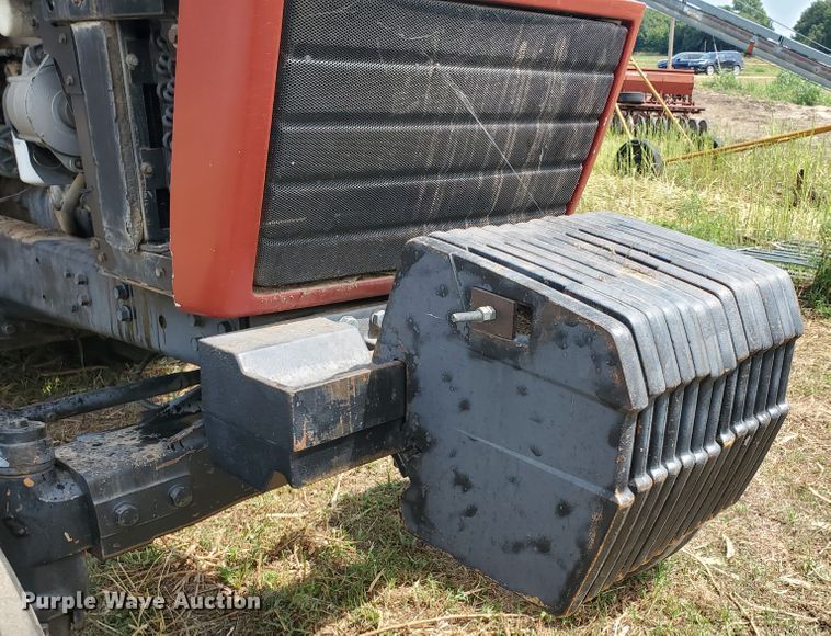 image for item DF7555 Case IH 7130  tractor