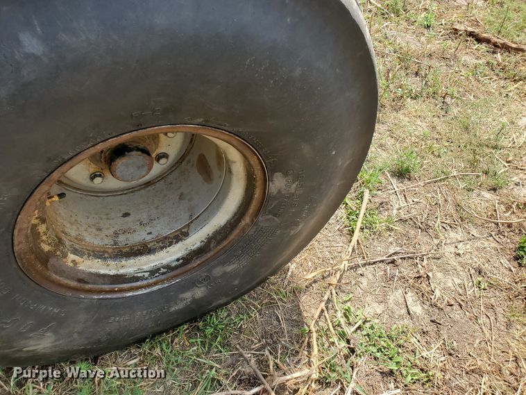 image for item DF7555 Case IH 7130  tractor