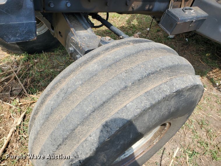 image for item DF7555 Case IH 7130  tractor