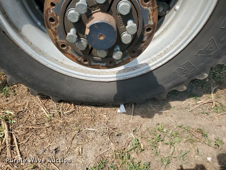 image for item DF7555 Case IH 7130  tractor