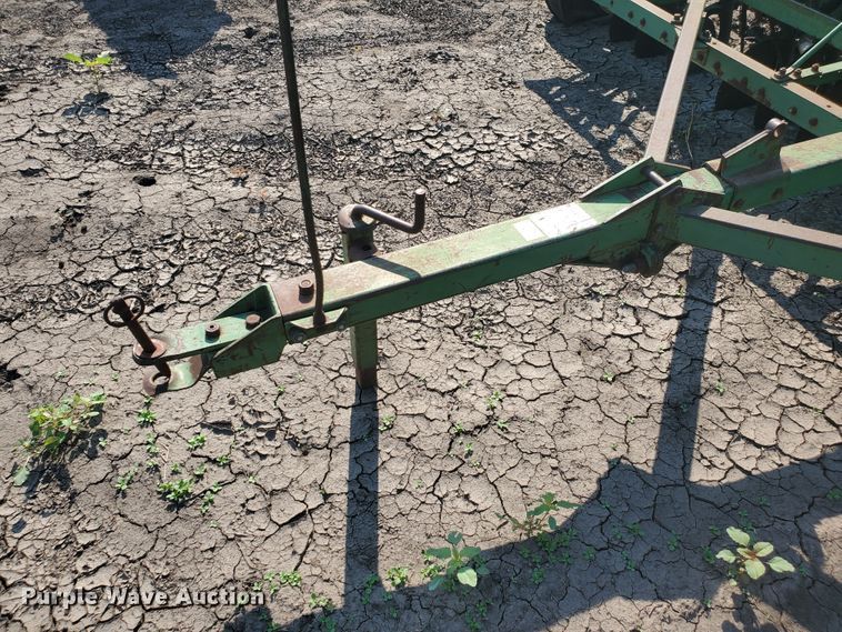 image for item DF7557 John Deere DF2080C grain drill