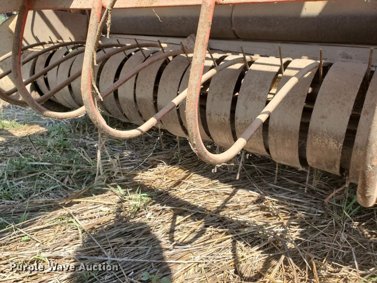 image for item DF7570 Hesston Rounder 5800  round baler