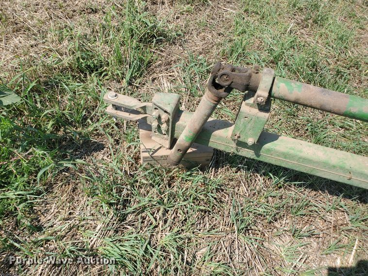 image for item DF7571 John Deere 224T  small square baler