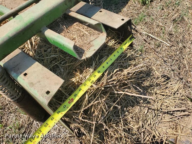 image for item DF7571 John Deere 224T  small square baler