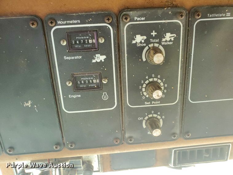 image for item DF7573 Gleaner L2 Corn Plus combine