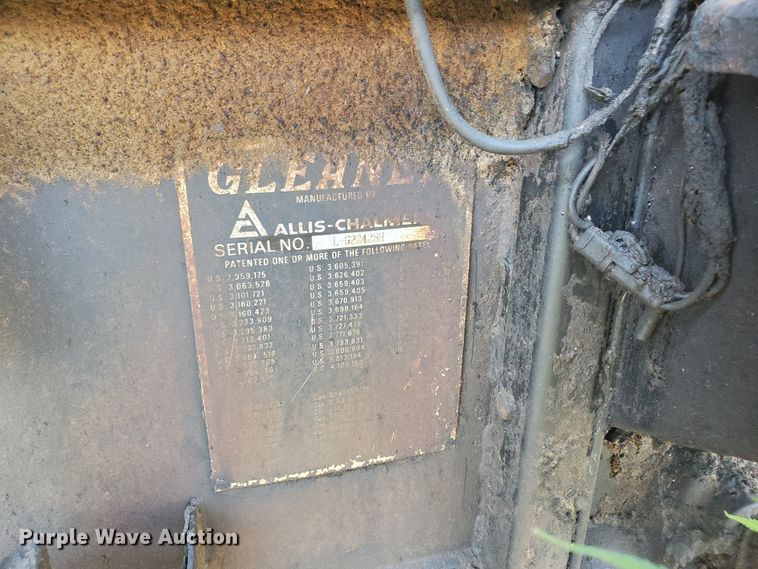 image for item DF7573 Gleaner L2 Corn Plus combine