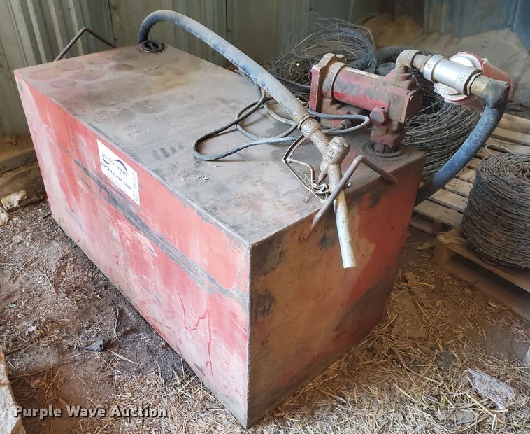 image for item DF7575 (2) fuel tanks