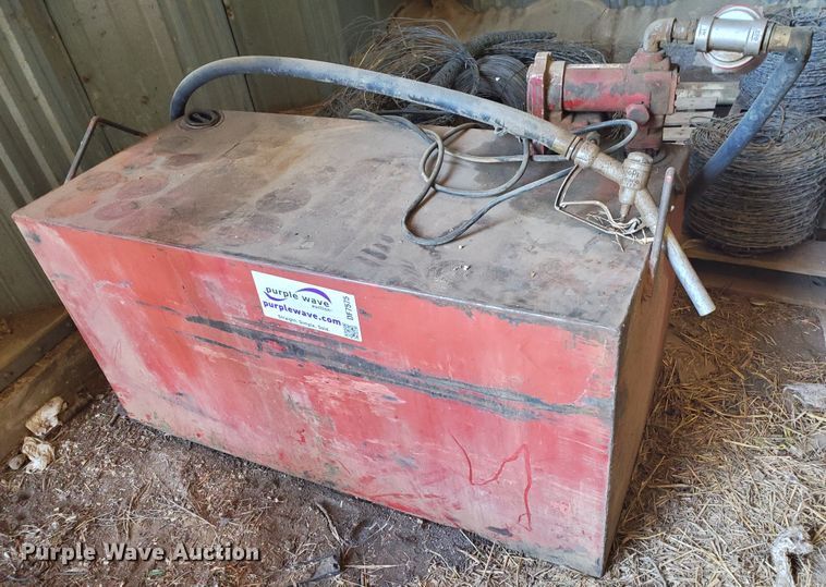 image for item DF7575 (2) fuel tanks