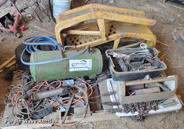 image for item DF7576 Tools