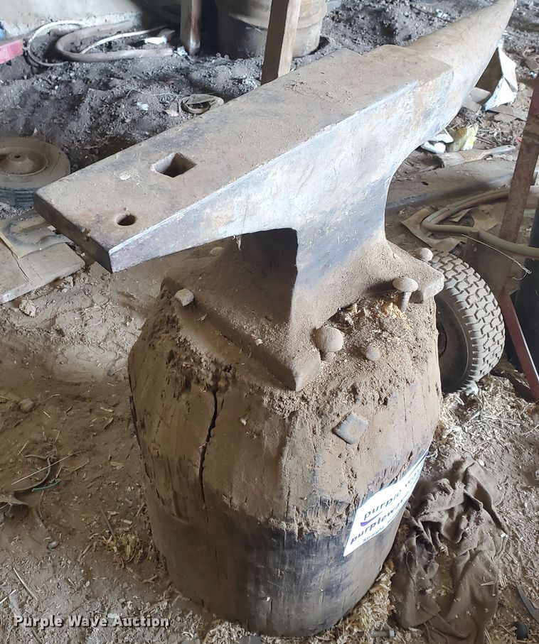 image for item DF7580 Acme anvil