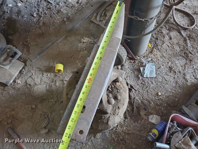 image for item DF7580 Acme anvil