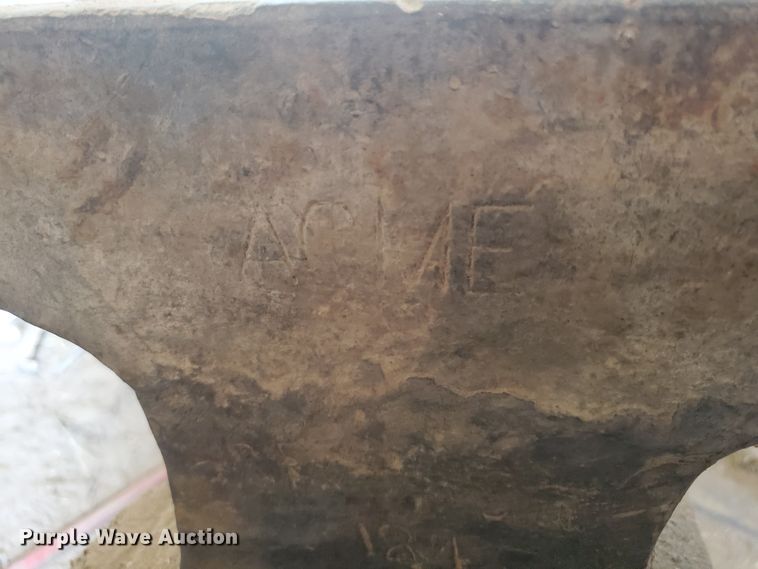 image for item DF7580 Acme anvil