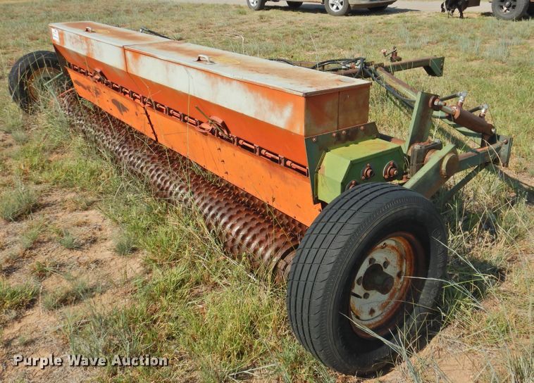 image for item DG1451 Brillion SST-144 no-till seeder