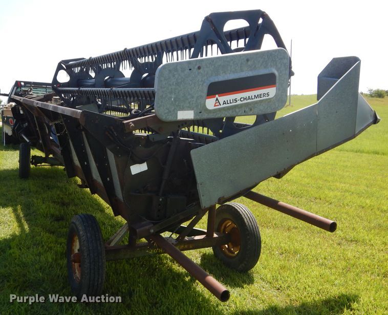 image for item DH4493 Allis Chalmers 320 flex head