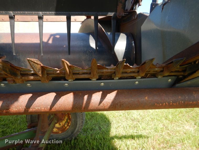 image for item DH4493 Allis Chalmers 320 flex head