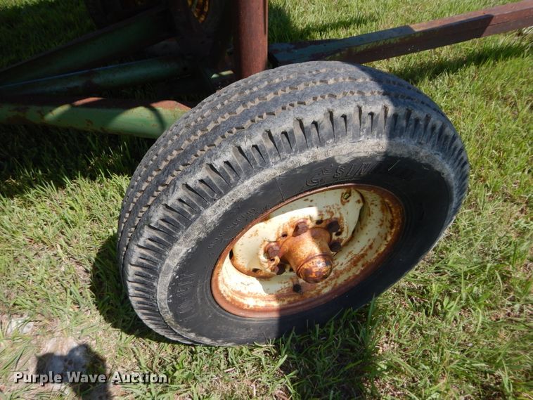 image for item DH4493 Allis Chalmers 320 flex head