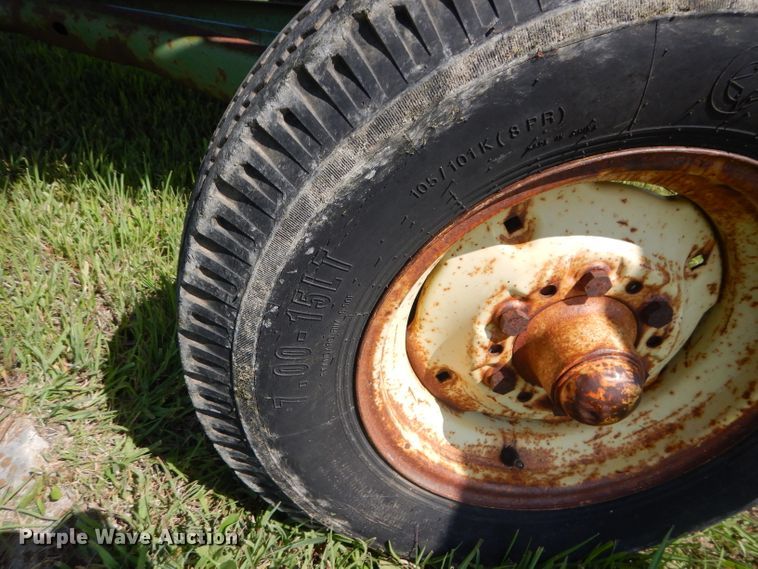 image for item DH4493 Allis Chalmers 320 flex head