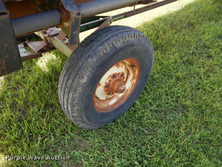 image for item DH4493 Allis Chalmers 320 flex head