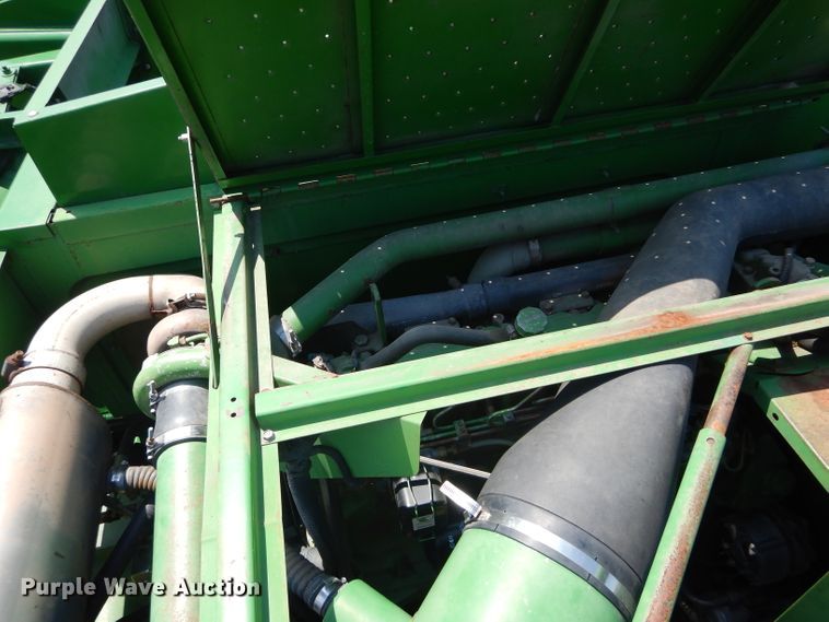 image for item DH4494 1990 John Deere 9500 combine