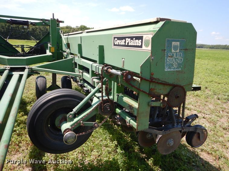 image for item DH4497 Great Plains Solid Stand 30 grain drill