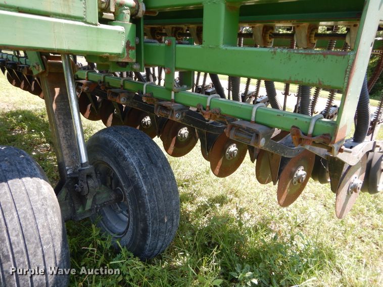 image for item DH4497 Great Plains Solid Stand 30 grain drill