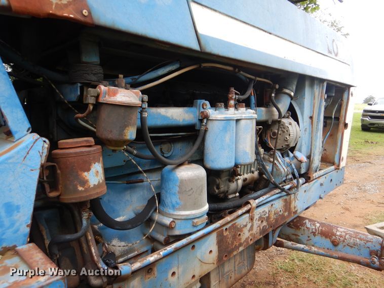 image for item DI0340 Long 1543  tractor