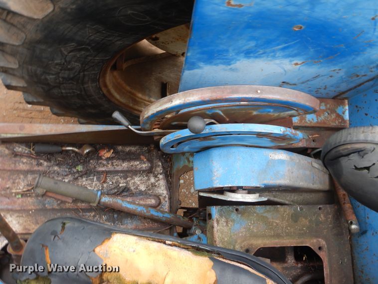 image for item DI0340 Long 1543  tractor