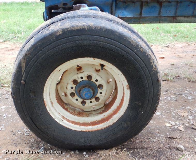 image for item DI0340 Long 1543  tractor