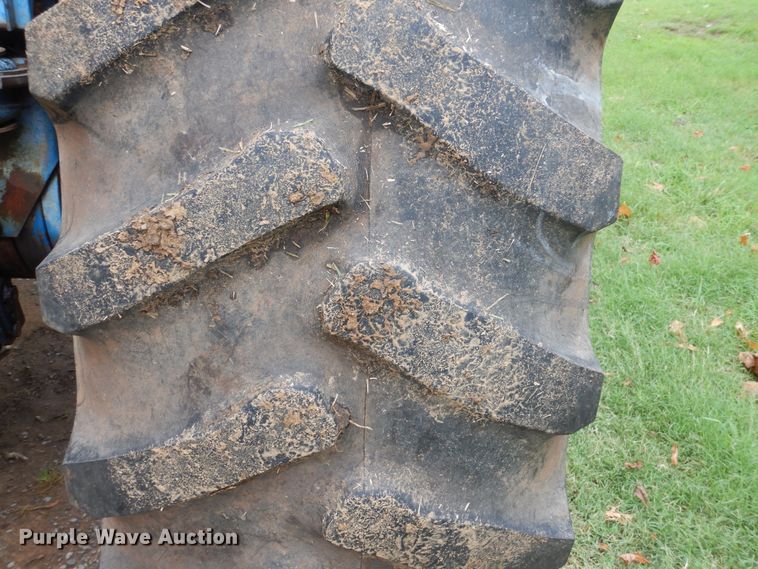 image for item DI0340 Long 1543  tractor