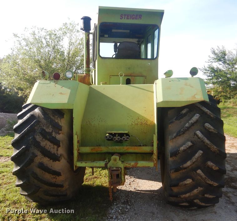 image for item DI0347 1973 Steiger Cougar I  4WD tractor