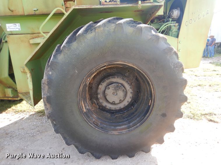 image for item DI0347 1973 Steiger Cougar I  4WD tractor