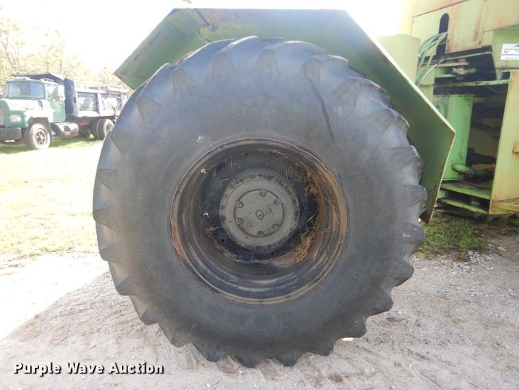 image for item DI0347 1973 Steiger Cougar I  4WD tractor