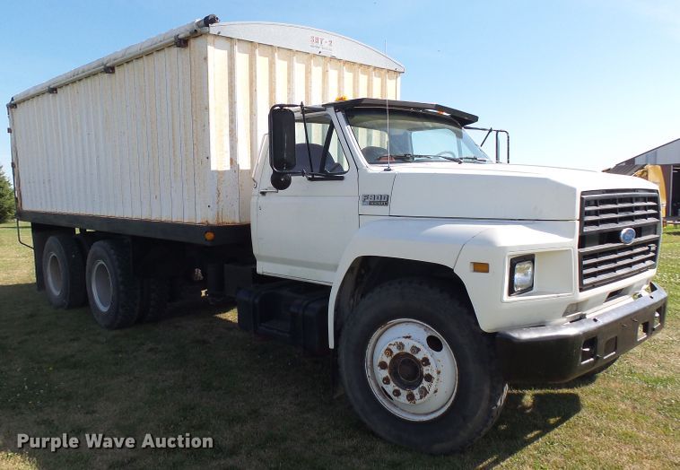 image for item DX9234 1990 Ford F800F  grain truck
