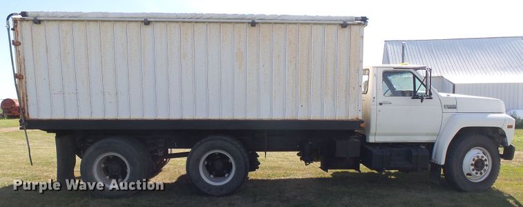 image for item DX9234 1990 Ford F800F  grain truck