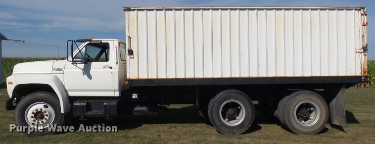 image for item DX9234 1990 Ford F800F  grain truck