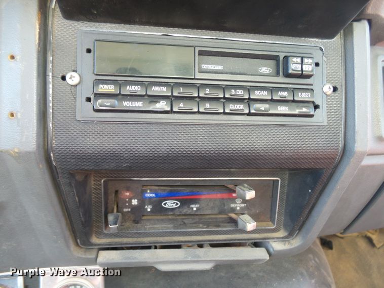 image for item DX9234 1990 Ford F800F  grain truck